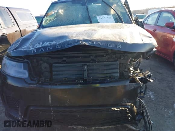 ✅ 2018 Land Rover Range Rover Sport • VIN: SALWR2RE2JA813743 • Lot: 41452592. Listed on IAAI with 103,272 mi. Free auction sales archive from the USA and detailed vehicle history report at DreamBid. Image 12.