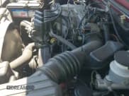 ✅ 1994 Isuzu Rodeo LS • VIN: 4S2CY58V6R4305841 • Lot: 43093541. Wystawiony na IAAI z przebiegiem 303 489 mil. Bezpłatny archiwum sprzedaży aukcyjnych z USA i szczegółowy raport historii pojazdu na DreamBid. Zdjęcie 12.