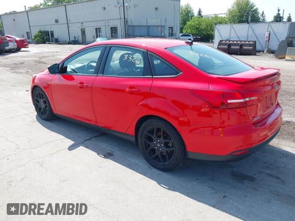 ✅ 2016 Ford Focus SE • VIN: 1FADP3F23GL222764 • Лот: 42553326. Опубликован ранее на IAAI с пробегом 151 275 миль. Бесплатный доступ к архиву аукционных продаж из США и подробный отчёт об истории автомобиля на DreamBid. Изображение 3.