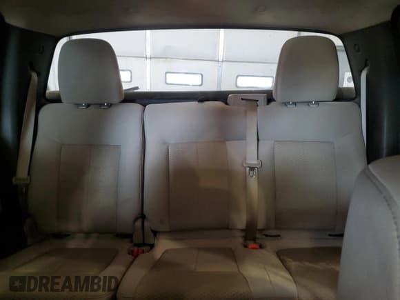 ✅ 2010 Ford F-150 XL • VIN: 1FTFW1EV8AFC64052 • Lot: 48714065. Listed on Copart with 224,963 mi. Free auction sales archive from the USA and detailed vehicle history report at DreamBid. Image 10.