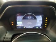 ✅ 2023 Chevrolet Bolt EV 1LT • VIN: 1G1FW6S01P4178584 • Lot: 52577934. Wystawiony na Copart z przebiegiem 25 656 mil. Bezpłatny archiwum sprzedaży aukcyjnych z USA i szczegółowy raport historii pojazdu na DreamBid. Zdjęcie 9.