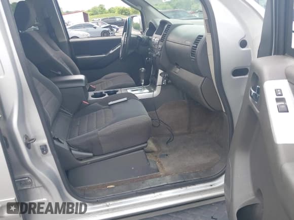 ✅ 2012 Nissan Pathfinder S • VIN: 5N1AR1NB9CC607958 • Лот: 42471278. Опубликован ранее на IAAI с пробегом 189 836 миль. Бесплатный доступ к архиву аукционных продаж из США и подробный отчёт об истории автомобиля на DreamBid. Изображение 5.