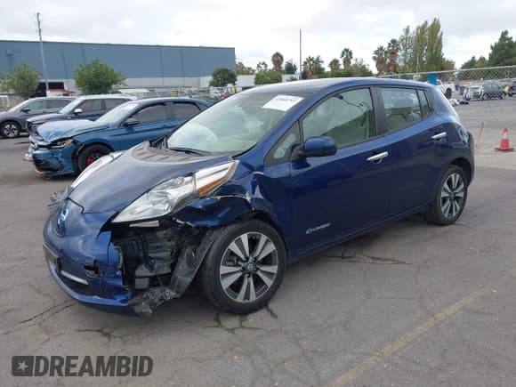 ✅ 2017 Nissan LEAF SV • VIN: 1N4BZ0CP2HC301330 • Лот: 43368757. Опубликован ранее на IAAI с пробегом 43 614 миль. Бесплатный доступ к архиву аукционных продаж из США и подробный отчёт об истории автомобиля на DreamBid. Изображение 2.
