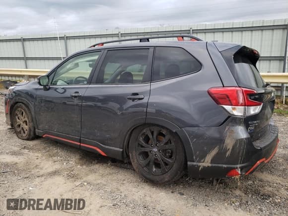 ✅ 2022 Subaru Forester Special Sports • VIN: JF2SKAJC7NH408927 • Лот: 85155925. Опубликован ранее на Copart с пробегом 55 738 миль. Бесплатный доступ к архиву аукционных продаж из США и подробный отчёт об истории автомобиля на DreamBid. Изображение 2.