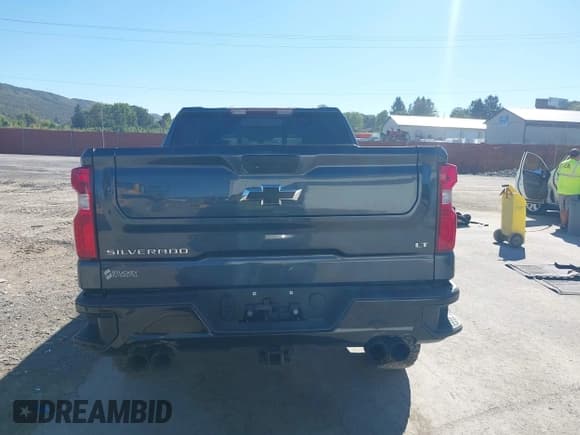 ✅ 2021 Chevrolet Silverado 1500 LT Trail Boss • VIN: 1GCPYFED9MZ355983 • Lot: 43345360. Wystawiony na IAAI z przebiegiem 94 150 mil. Bezpłatny archiwum sprzedaży aukcyjnych z USA i szczegółowy raport historii pojazdu na DreamBid. Zdjęcie 16.