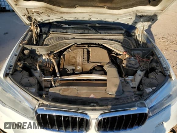 ✅ 2015 BMW X5 sDrive35i • VIN: 5UXKR2C53F0H40220 • Lot: 68183283. Listed on Copart with 168,680 mi. Free auction sales archive from the USA and detailed vehicle history report at DreamBid. Image 14.