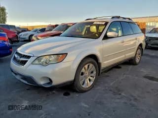 ✅ 2009 Subaru Outback Limited • VIN: 4S4BP66C797335748 • Lot: 94378195. Listed on Copart with 207,414 mi. Free auction sales archive from the USA and detailed vehicle history report at DreamBid. Image 1.