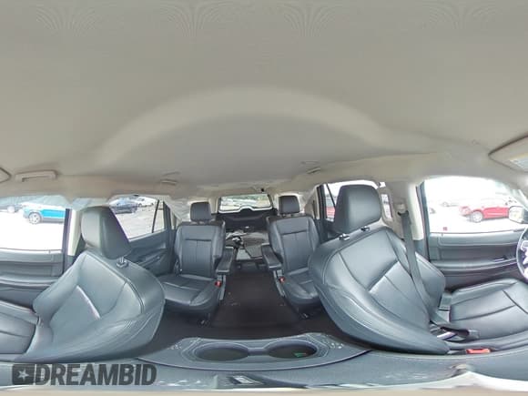 ✅ 2022 Ford Expedition Max XLT • VIN: 1FMJK1JT6NEA54728 • Lot: 67290395. Listed on Copart with 47,688 mi. Free auction sales archive from the USA and detailed vehicle history report at DreamBid. Image 16.