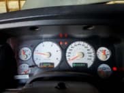 ✅ 2005 Dodge 2500 ST • VIN: 3D7KR26C85G831315 • Лот: 85446194. Опубликован ранее на Copart с пробегом 138 876 миль. Бесплатный доступ к архиву аукционных продаж из США и подробный отчёт об истории автомобиля на DreamBid. Изображение 9.