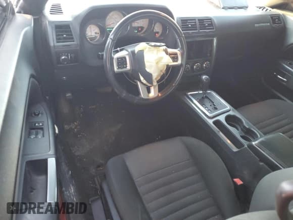 ✅ 2012 Dodge Challenger SXT • VIN: 2C3CDYAG0CH176630 • Lot: 80652354. Wystawiony na Copart z przebiegiem 175 388 mil. Bezpłatny archiwum sprzedaży aukcyjnych z USA i szczegółowy raport historii pojazdu na DreamBid. Zdjęcie 8.