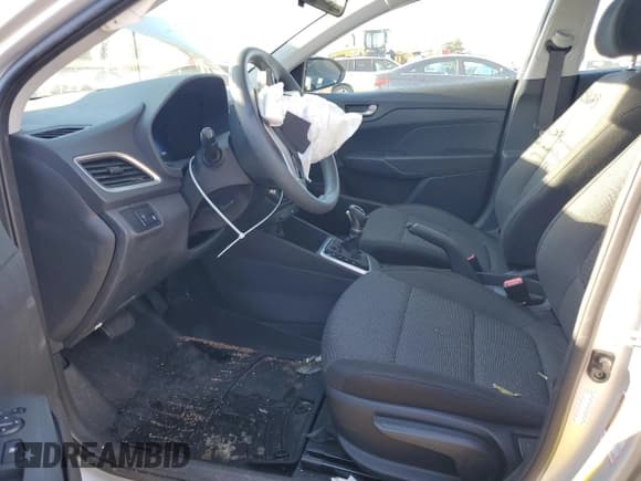 ✅ 2022 Hyundai Accent SE • VIN: 3KPC24A6XNE168499 • Лот: 84148474. Опубликован ранее на Copart с пробегом 13 883 миль. Бесплатный доступ к архиву аукционных продаж из США и подробный отчёт об истории автомобиля на DreamBid. Изображение 7.