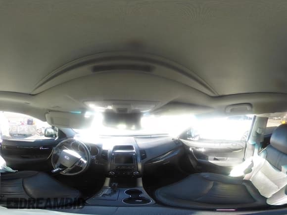 ✅ 2012 Kia Sorento SX • VIN: 5XYKWDA29CG219715 • Lot: 43613966. Listed on IAAI with 244,949 mi. Free auction sales archive from the USA and detailed vehicle history report at DreamBid. Image 18.