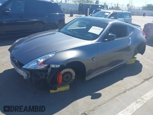 ✅ 2016 Nissan 370Z Nismo • VIN: JN1AZ4EH4GM930070 • Лот: 43155791. Опубликован ранее на IAAI с пробегом 86 011 миль. Бесплатный доступ к архиву аукционных продаж из США и подробный отчёт об истории автомобиля на DreamBid. Изображение 17.