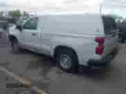 ✅ 2023 Chevrolet Silverado 1500 Work Truck • VIN: 3GCNAAEK8PG365227 • Lot: 43523632. Wystawiony na IAAI z przebiegiem 252 253 mil. Bezpłatny archiwum sprzedaży aukcyjnych z USA i szczegółowy raport historii pojazdu na DreamBid. Zdjęcie 3.