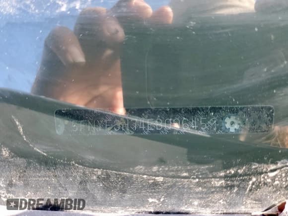 ✅ 2014 Honda Pilot EX-L • VIN: 5FNYF3H74EB006459 • Lot: 84260255. Listed on Copart with 222,081 mi. Free auction sales archive from the USA and detailed vehicle history report at DreamBid. Image 13.