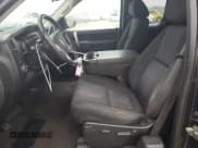 ✅ 2010 Chevrolet Silverado 1500 LT • VIN: 1GCSCSEAXAZ148988 • Lot: 82663464. Wystawiony na Copart z przebiegiem 160 829 mil. Bezpłatny archiwum sprzedaży aukcyjnych z USA i szczegółowy raport historii pojazdu na DreamBid. Zdjęcie 7.