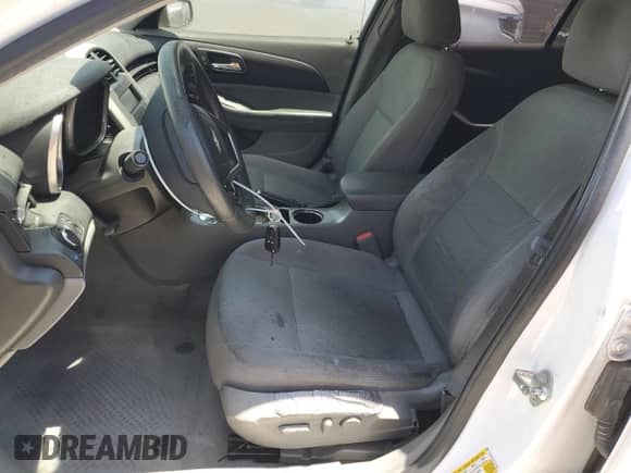 2014 Chevrolet Malibu LS with VIN 1G11A5SL7EF177728, listed as a Copart auction lot 66941455 with 170,129 mi miles and Clean title. Bid and sale history available at DreamBid. Image 7.