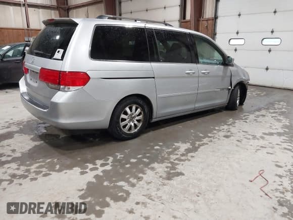 ✅ 2010 Honda Odyssey EX • VIN: 5FNRL3H44AB085662 • Лот: 42199416. Опубликован ранее на IAAI с пробегом 181 221 миль. Бесплатный доступ к архиву аукционных продаж из США и подробный отчёт об истории автомобиля на DreamBid. Изображение 4.