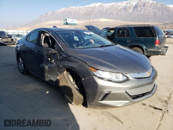 ✅ 2017 Chevrolet Volt LT • VIN: 1G1RA6S5XHU198602 • Lot: 36826304. Wystawiony na Copart z przebiegiem 87 213 mil. Bezpłatny archiwum sprzedaży aukcyjnych z USA i szczegółowy raport historii pojazdu na DreamBid. Zdjęcie 4.