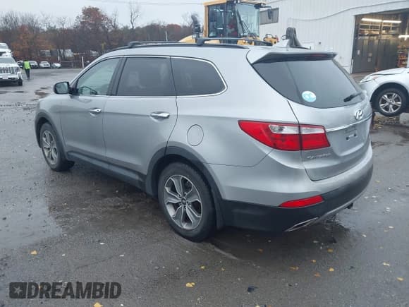✅ 2016 Hyundai Santa Fe SE • VIN: KM8SMDHF2GU144239 • Лот: 43664194. Опубликован ранее на IAAI с пробегом 136 762 миль. Бесплатный доступ к архиву аукционных продаж из США и подробный отчёт об истории автомобиля на DreamBid. Изображение 3.