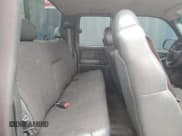 ✅ 2001 Chevrolet Silverado 1500 • VIN: 2GCEC19W611171321 • Лот: 72532234. Опубликован ранее на Copart с пробегом 118 085 миль. Бесплатный доступ к архиву аукционных продаж из США и подробный отчёт об истории автомобиля на DreamBid. Изображение 10.