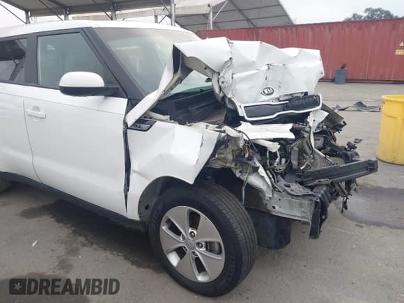 ✅ 2015 Kia Soul • VIN: KNDJN2A2XF7146729 • Лот: 43356850. Опубликован ранее на IAAI с пробегом 129 500 миль. Бесплатный доступ к архиву аукционных продаж из США и подробный отчёт об истории автомобиля на DreamBid. Изображение 18.