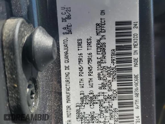 ✅ 2021 Toyota Tacoma SR • VIN: 3TYAX5GN6MT027189 • Lot: 70114345. Wystawiony na Copart z przebiegiem 41 569 mil. Bezpłatny archiwum sprzedaży aukcyjnych z USA i szczegółowy raport historii pojazdu na DreamBid. Zdjęcie 13.