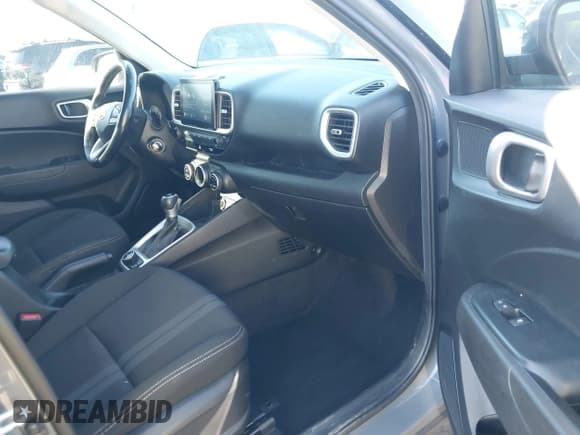 ✅ 2021 Hyundai Venue SEL • VIN: KMHRC8A37MU070773 • Lot: 41116828. Listed on IAAI with 142,311 mi. Free auction sales archive from the USA and detailed vehicle history report at DreamBid. Image 5.