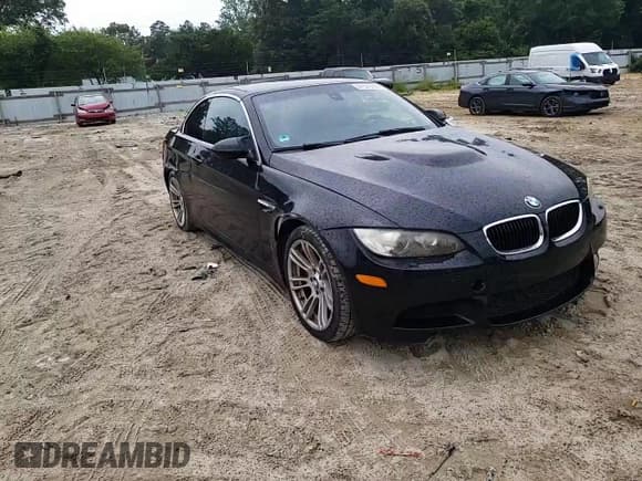 ✅ 2011 BMW M3 • VIN: WBSDX9C54BE584619 • Lot: 57599294. Wystawiony na Copart z przebiegiem 130 976 mil. Bezpłatny archiwum sprzedaży aukcyjnych z USA i szczegółowy raport historii pojazdu na DreamBid. Zdjęcie 11.