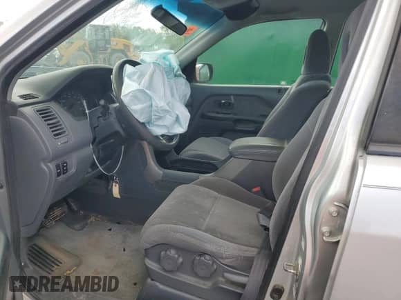 2004 Honda Pilot LX with VIN 2HKYF18144H576090, listed as a Copart auction lot 53061725 with Not provided miles and Salvage title. Bid and sale history available at DreamBid. Image 7.