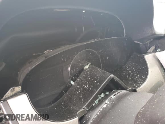 ✅ 2011 Ford Edge SEL • VIN: 2FMDK3JC1BBA51672 • Lot: 84031055. Wystawiony na Copart z przebiegiem Nie podano. Bezpłatny archiwum sprzedaży aukcyjnych z USA i szczegółowy raport historii pojazdu na DreamBid. Zdjęcie 9.