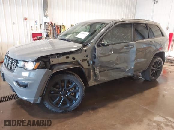 ✅ 2021 Jeep Grand Cherokee Laredo X • VIN: 1C4RJFAG1MC622226 • Lot: 43480425. Listed on IAAI with 82,612 mi. Free auction sales archive from the USA and detailed vehicle history report at DreamBid. Image 2.