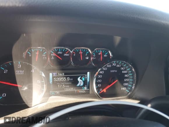 ✅ 2019 Chevrolet Suburban LT • VIN: 1GNSKHKC5KR394349 • Lot: 81909375. Wystawiony na Copart z przebiegiem 132 435 mil. Bezpłatny archiwum sprzedaży aukcyjnych z USA i szczegółowy raport historii pojazdu na DreamBid. Zdjęcie 9.