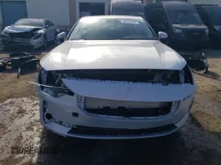 ✅ 2023 Polestar 2 • VIN: YSMED3KA2PL127685 • Lot: 74392924. Wystawiony na Copart z przebiegiem 5 046 mil. Bezpłatny archiwum sprzedaży aukcyjnych z USA i szczegółowy raport historii pojazdu na DreamBid. Zdjęcie 5.