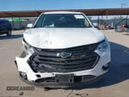 ✅ 2020 Chevrolet Traverse LT Cloth • VIN: 1GNERGKW5LJ294927 • Lot: 43381464. Listed on IAAI with 140,881 mi. Free auction sales archive from the USA and detailed vehicle history report at DreamBid. Image 12.