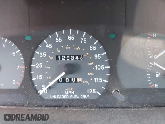 ✅ 1997 Kia Sephia RS • VIN: KNAFA1251V5316777 • Lot: 42620147. Wystawiony na IAAI z przebiegiem 125 342 mil. Bezpłatny archiwum sprzedaży aukcyjnych z USA i szczegółowy raport historii pojazdu na DreamBid. Zdjęcie 7.