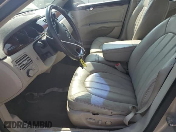 ✅ 2007 Buick Lucerne CXL • VIN: 1G4HD57247U153426 • Lot: 71049615. Wystawiony na Copart z przebiegiem 120 903 mil. Bezpłatny archiwum sprzedaży aukcyjnych z USA i szczegółowy raport historii pojazdu na DreamBid. Zdjęcie 7.