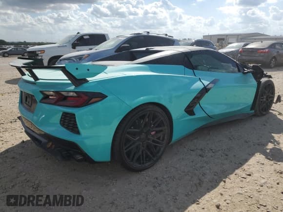 ✅ 2023 Chevrolet Corvette 3LT • VIN: 1G1YC3D47P5104970 • Лот: 77749024. Опубликован ранее на Copart с пробегом 12 648 миль. Бесплатный доступ к архиву аукционных продаж из США и подробный отчёт об истории автомобиля на DreamBid. Изображение 3.