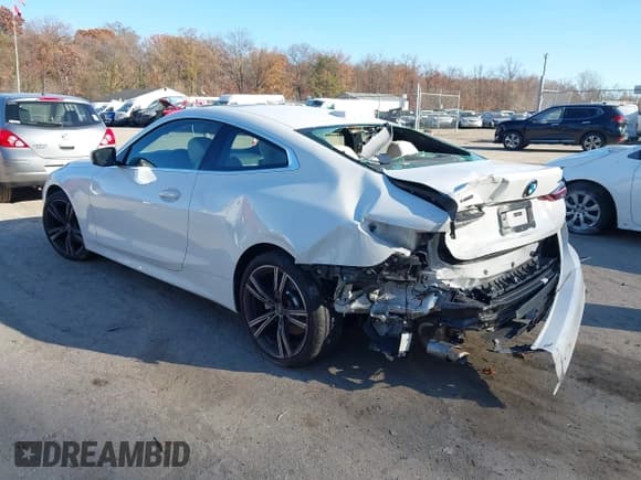 ✅ 2024 BMW 4 Series 430i xDrive • VIN: WBA73AP03RCP39664 • Lot: 43682014. Listed on IAAI with 24,763 mi. Free auction sales archive from the USA and detailed vehicle history report at DreamBid. Image 3.