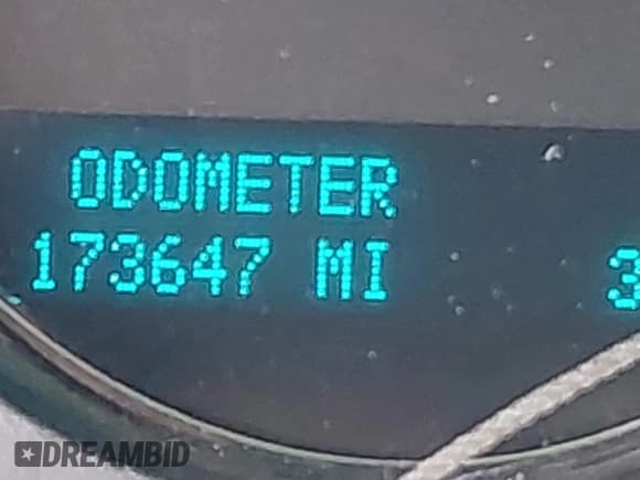 ✅ 2010 GMC Sierra 1500 • VIN: 1GTSCWE01AZ202838 • Lot: 41516702. Wystawiony na IAAI z przebiegiem 173 647 mil. Bezpłatny archiwum sprzedaży aukcyjnych z USA i szczegółowy raport historii pojazdu na DreamBid. Zdjęcie 15.