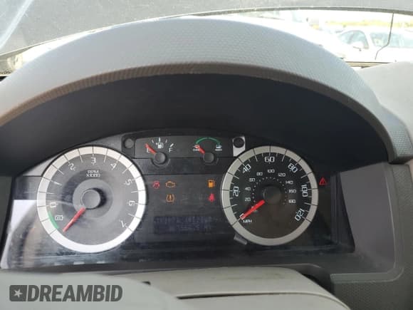 ✅ 2011 Ford Escape Hybrid • VIN: 1FMCU5K33BKC25358 • Лот: 70776424. Опубликован ранее на Copart с пробегом 167 562 миль. Бесплатный доступ к архиву аукционных продаж из США и подробный отчёт об истории автомобиля на DreamBid. Изображение 9.