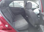 ✅ 2018 Chevrolet Equinox LT • VIN: 2GNAXJEV9J6120504 • Lot: 43581747. Wystawiony na IAAI z przebiegiem 37 790 mil. Bezpłatny archiwum sprzedaży aukcyjnych z USA i szczegółowy raport historii pojazdu na DreamBid. Zdjęcie 8.