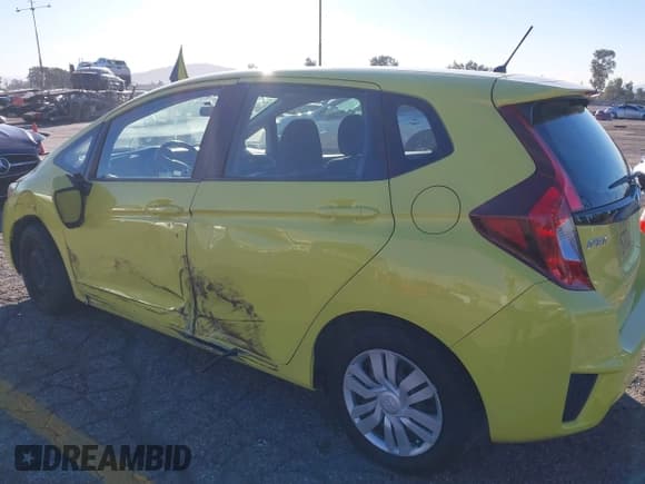 ✅ 2016 Honda Fit LX • VIN: JHMGK5H57GS006252 • Лот: 43831886. Опубликован ранее на IAAI с пробегом 26 987 миль. Бесплатный доступ к архиву аукционных продаж из США и подробный отчёт об истории автомобиля на DreamBid. Изображение 17.
