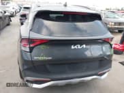 ✅ 2024 Kia Sportage EX • VIN: KNDPVCDG7R7155058 • Lot: 43437550. Wystawiony na IAAI z przebiegiem 10 508 mil. Bezpłatny archiwum sprzedaży aukcyjnych z USA i szczegółowy raport historii pojazdu na DreamBid. Zdjęcie 17.