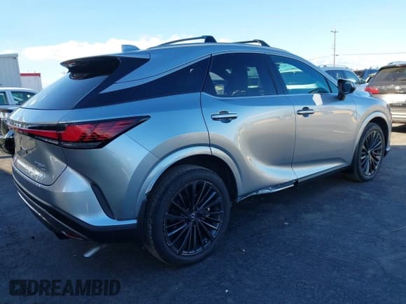 ✅ 2024 Lexus RX 350h Luxury • VIN: 2T2BBMCA2RC052002 • Lot: 43666010. Listed on IAAI with 13,706 mi. Free auction sales archive from the USA and detailed vehicle history report at DreamBid. Image 4.