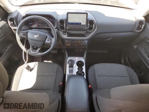 ✅ 2024 Ford Bronco Sport Big Bend • VIN: 3FMCR9B60RRE88013 • Lot: 61927385. Listed on Copart with 31,175 mi. Free auction sales archive from the USA and detailed vehicle history report at DreamBid. Image 8.