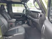 ✅ 2021 Jeep Gladiator Willys • VIN: 1C6HJTAG1ML568394 • Lot: 41895672. Listed on IAAI with 59,015 mi. Free auction sales archive from the USA and detailed vehicle history report at DreamBid. Image 5.