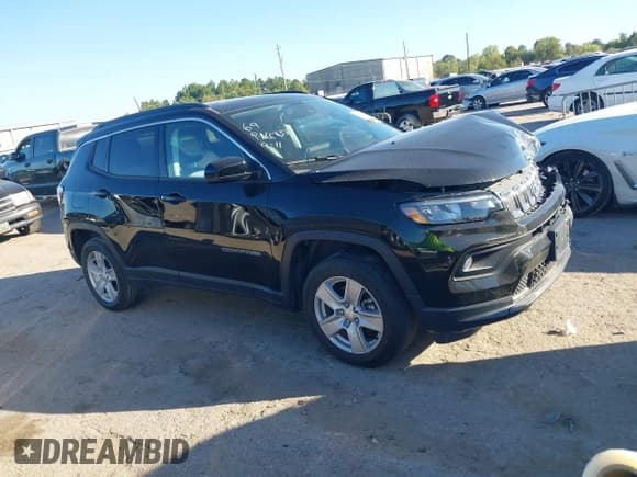 ✅ 2022 Jeep Compass Latitude • VIN: 3C4NJDBBXNT231443 • Lot: 43231490. Listed on IAAI with 29,484 mi. Free auction sales archive from the USA and detailed vehicle history report at DreamBid. Image 1.