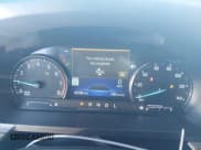 ✅ 2023 Ford Explorer Limited • VIN: 1FMSK8FH9PGA57924 • Lot: 43407677. Wystawiony na IAAI z przebiegiem 55 738 mil. Bezpłatny archiwum sprzedaży aukcyjnych z USA i szczegółowy raport historii pojazdu na DreamBid. Zdjęcie 7.