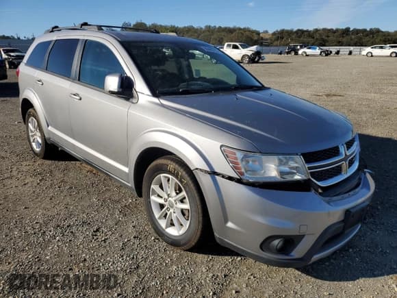 ✅ 2016 Dodge Journey SXT • VIN: 3C4PDDBG7GT141987 • Лот: 90483715. Опубликован ранее на Copart с пробегом 117 715 миль. Бесплатный доступ к архиву аукционных продаж из США и подробный отчёт об истории автомобиля на DreamBid. Изображение 4.